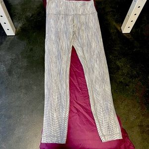Lululemon High Rise Size 6 leggings